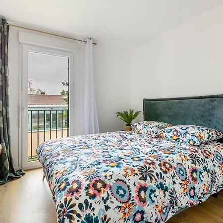 Fourcats Family Apartment Chennevieres-sur-Marne